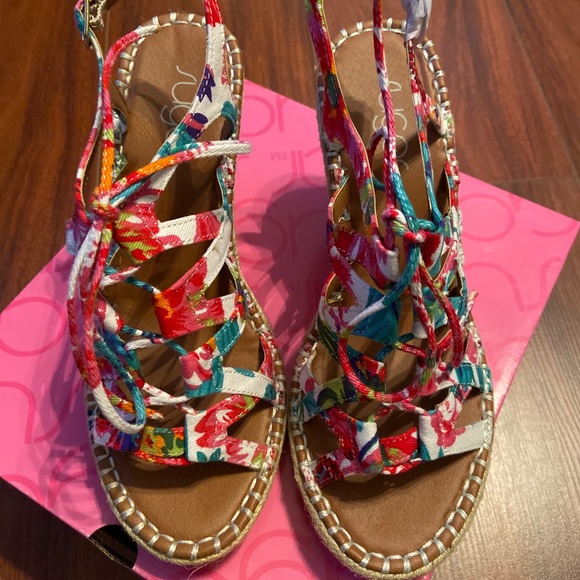 Multi color wedges - Picture 2 of 5